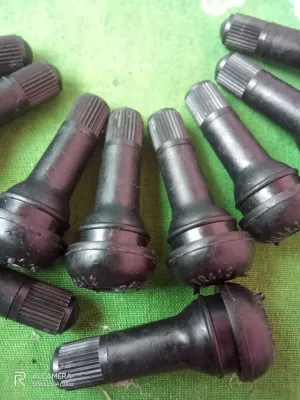 Cop Tubles Panjang/Pentil Tubeless panjang 1 Pack isi 100