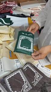12 Pcs Mini Pocket Portable Travel Prayer Praying Rug Mat Carpet Islamic Muslim Foldable Salah Gift Ramadan Eid Gifts