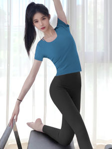 เสื้อยืดโยคะสำหรับผู้หญิง ทรงเข้ารูป ระบายอากาศได้ดี แห้งเร็ว ดูดซับเหงื่อ ยางยืด แขนสั้น ยาวถึงเอว ฤดูใบไม้ร่วง 2024