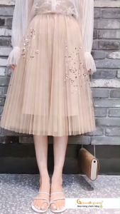 Chân váy xếp ly ánh sao lưng thun có lót trong GLV087 Queenbe