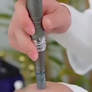 V9 Nano Skin Pen Microneedling Beauty Device Adjustable Depth Type-C Rechargeable with 10 Replacement Heads 3 Tip Options Facial Care Tool Set