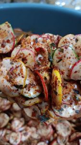 BASRENG CIMOLSEBLAKKULIT AYAM SIOMAY DAUN JERUK RAJA NGEMIL  150-200gram {HALAL}