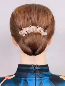Lược Cài Tóc Đính Đá Hình Bướm Xinh Xắn