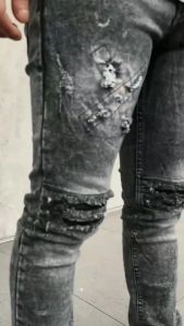 Celana Jeans Pria Motif Ripped Puring Exxoo Black Wash Slimfit Terbaru