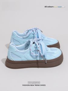 Warrior | รองเท้าผ้าใบสีฟ้าอ่อน ระบายอากาศได้ดี