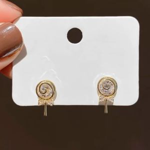 BYB ต่างหู S925 ก้านเงินแท้ อมยิ้มสีทอง Code 2092 พร้อมส่ง