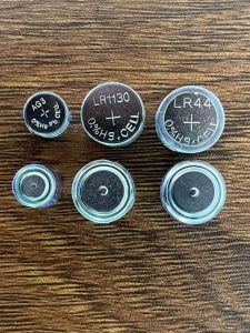 Pin Nút LR44 Pin Tính LR1130 Pin Kiểm Tra Điện LR41 Pin Xe Đồ Chơi Pin Khô 1.5V Pin Nút Nhỏ Thương Hiệu Khác