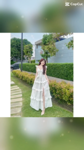 Mookrinstyle•เดรสยาว|สวยหรู ดูดีสุดๆ ไหล่ระบายจับจีบช่วงอก กระโปรงระบายผ้าหน้า มีซับ ใส่ไปทะเลสวยมาก