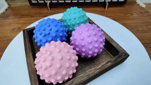 2pcs Massage Ball Trigger Point Massage Spiky Ball Massage Roller Balls Yoga Pain Hand Foot Pain Relief Training Grip