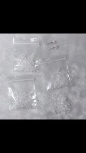 100pcs Hypoallergenic Plastic Ear Plug Ear Plug Cap Buckle Slip Behind Transparent Plastic Earplug