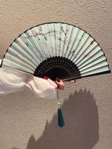 New Chinese Style Portable Folding Fan with Tassel Bamboo Silk Fan Flower Bird Design Mini Electric Fans And Accessories