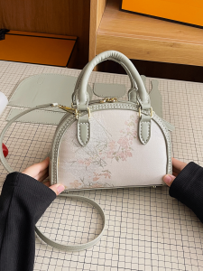 Miaow Little Cat DIY Bowling Bag Material Kit Handcrafted Woven Hand Sewn Bag Friend Gift Soft Shell Shoulder Crossbody Bag