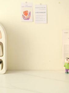 COCOGU กล่องฟิกเกอร์ 1-3 ชั้น size S L รุ่น 937 - Cream