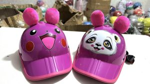 Mũ bảo hiểm trẻ em ( kết dài có hình cute ) size 3 đến 6 tuổi
