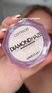 Phấn Nhũ Bắt Sáng CATRICE Highlight Diamond Haze Rạng Rỡ SIêu Sáng Hộp 6g