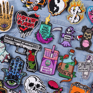 Punk Patch เหล็กบนแพทช์สําหรับเสื้อผ้า DIY ภาพยนตร์สยองขวัญ/Skull แพทช์ปักบนเสื้อผ้าเย็บรีดผ้าเย็บปักถักร้อยสติกเกอร์