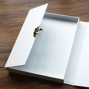 กล่องของขวัญงานแต่งงานสไตล์จีนสีขาว A4 กล่องเก็บเอกสาร กล่องของขวัญวันแต่งงานแบบพับได้ กันน้ำ กล่องหนังสือ