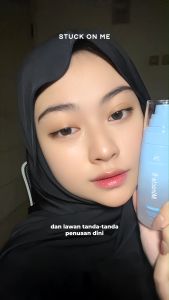 Stuck On Me - Paket Bundle Natural Serum Deodorant dan Miracle 6 Multi Use Spray 2+1 - Deodorant Antiperspirant Anti Aging Mempercepat Proses Regenerasi Kulit Mengencangkan Kulit Menghaluskan Keriput Mengurangi Pori-Pori Besar