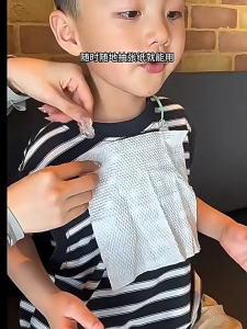 Adjustable Napkin Clip Silicone Cartoon Bear Bib Clip Portable Bib Towel Strap Chain For Dining Clothing 餐巾夹