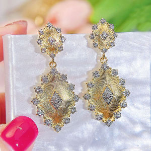 SEQUITO French Style Pave Setting Shinning AAAAA Cubic Zircon Gold Plated Jewelry High Quality Women Prom Party Long Dangle Earrings SE912