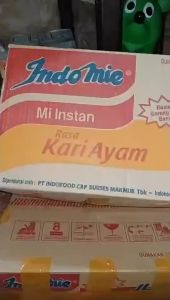 Indomie Mie Kari Ayam 72 Gram