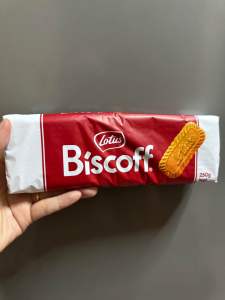 125g / 156g / 250g Lotus Biscoff Caramelized Biscuits Halal Product of Belgium Vegan No Added Preser