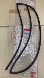ORIGINAL HONDA JAZZ FIT GE TF0 (2009-2013)FRONT WINDSCREEN MOULDING RUBBER GETAH CERMIN DEPAN 73150-TG0-T01