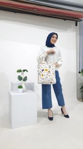 Totebag Kekinian Tote Bag Motif Bahan Kanvas Sueding Corduroy Tebal Lembut Bisa Custom Sablon Untuk Seminar Souvenir Gift Pernikahan
