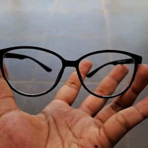 Kacamata Gaya Lensa Normal R13 3019CL: Kacamata Berkualitas Tinggi untuk Penggunaan Sehari-hari