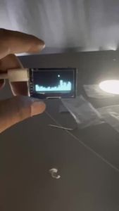 Đèn Nhạc Điều Khiển Bằng Giọng Nói Với Màn Hình OLED 1.3 Inch 5 Chế Độ Hiệu Ứng Môi Trường Sử Dụng Nguồn USB