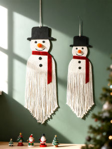 Cute Macrame Snowman Wall Hanging Decor Christmas Snowman with Tassel Design Festive Ornament for Home WallXmas Tree&Party Gift