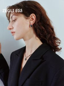 ต่างหูดอกไม้ Orchid ดีไซน์เนอร์ ZEGL True William สำหรับผู้หญิง ดีไซน์หรูหรา ต่างหูแบบเล็ก ต่างหูฤดูหนาว ต่างหูแบบลำลอง