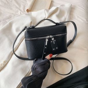 Tas selempang wanita Import shoulder Bag/ Hand Bag Wanita Import.