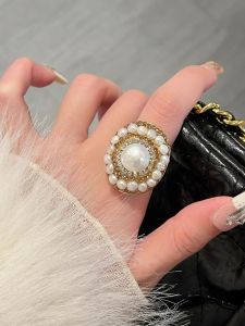 Baroque Pearl Ring: A Luxurious Statement of High Color Retention & Exaggerated Personality