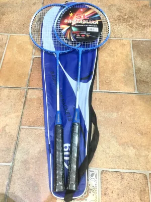 2 Chiếc vợt cầu lông yonex tặng túi