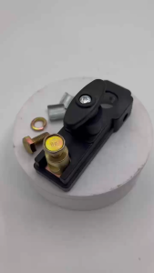 12V/24V Car Battery Disconnect Switch – Quick Cut-Off Copper Terminal Clamp