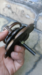 Tarikan Pintu Gebyok Kuningan Antik