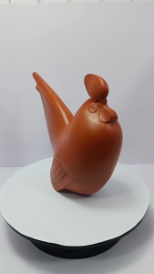 [ Woosilver ] Tượng Con Gà Dáng Dài – Màu Đỏ Cam – Secondhand – BB153