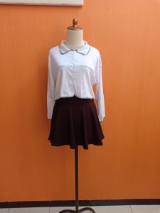 atasan crop top wanita putih L XL cewek jumbo santai cute remaja dewasa blouse
