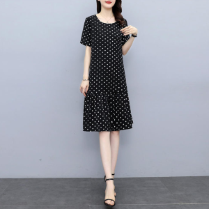 ชุดเดรสผ้าไหมคอตั้งแขนสั้นลายจุดทรงเอเอวสูงฤดูร้อนใหม่สำหรับคุณแม่ไซส์ใหญ่ชุดทำงานผู้หญิง