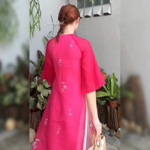 Áo dài cách tân nữ 4 tà tơ thêu nổi dáng suông màu hồng sen cao cấp may sẵn