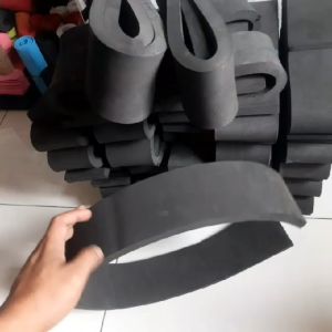 SPON ATI / BUSA ATI / SPON EVA TEBAL 4 CM WARNA HITAM BENTUK POTONGAN PERSEGI PANJANG