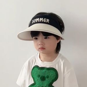 Mũ Che Nắng Cho Bé Vành Rộng Thêu Chữ SUMMER – Thoáng Mát Dễ Thương Gấp Gọn Mang Du Lịch Hè