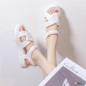 Sporty Flat Sandals Womens Summer 2024 Casual Fashion Thick Bottom Soft Bottom Beach Shoes Student Flats Breathable Open Toe