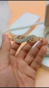 Gelang Bangle Bulat Corak Daun Lapis Emas 24K Perhiasan Wanita Dewasa Kekinian