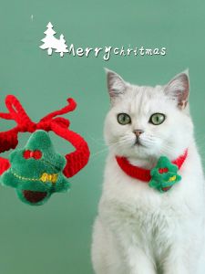 Knitting Wool Christmas Scarf Pet Cat Dog Cartoon Stuffed Bell Santa Claus Scarf Item