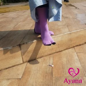 Kaos Kaki Jempol Telapak Hitam Ayra