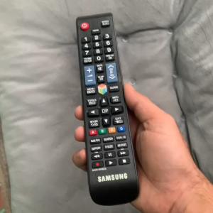 Remote điều khiển tivi Samsung Mã 40 AA59-00582A - Tặng kèm pin - Gia Dụng Bố Già