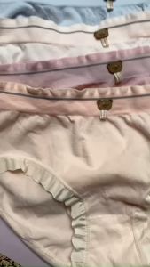 Hộp 6 Quần lót thun dệt kim hình gấu 40kg đến 45kg cho bé gái QL275