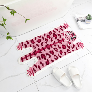VIKAMA Pink Leopard Tiger Shaped Bath Mat Y2K Fluffy Absorbent Non Slip Bathroom Rug Cute Animal Bedroom Washable Floor Doormat